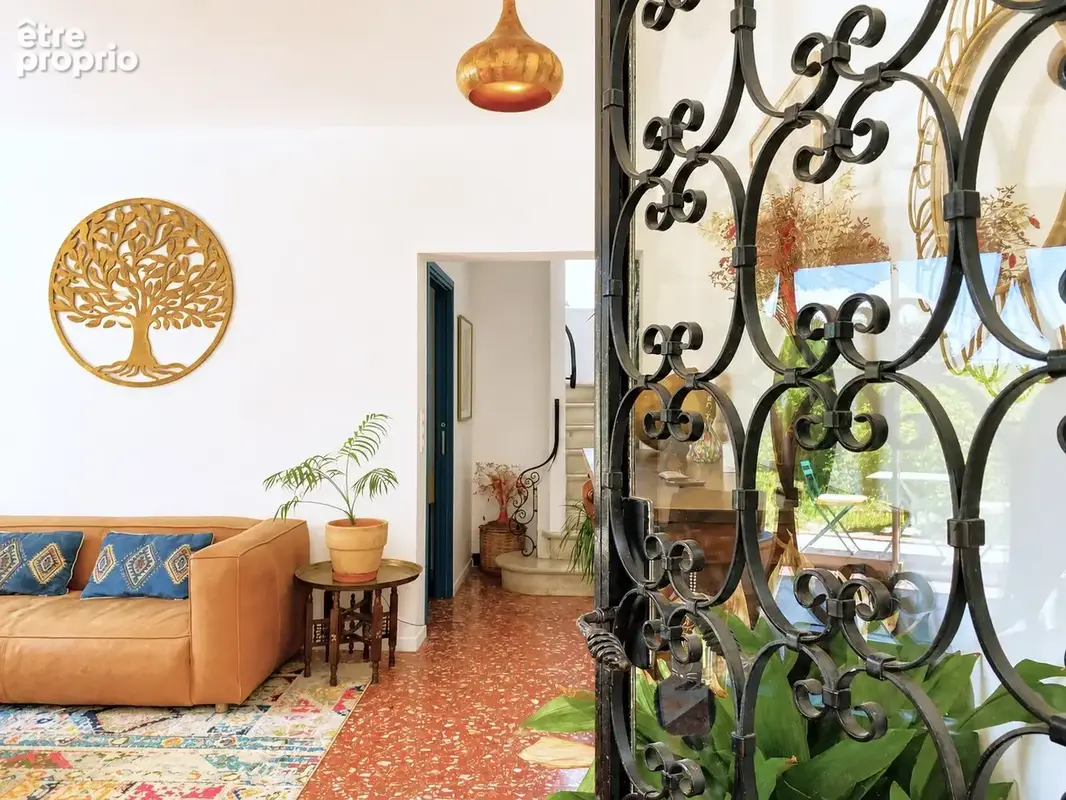 A perpignan sud, aux portes de la ville, une villa 4 faces, sur 2300m2 de terrain - photo 4