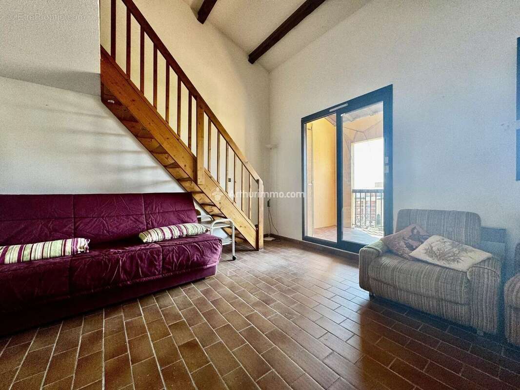 Appartement à SIX-FOURS-LES-PLAGES