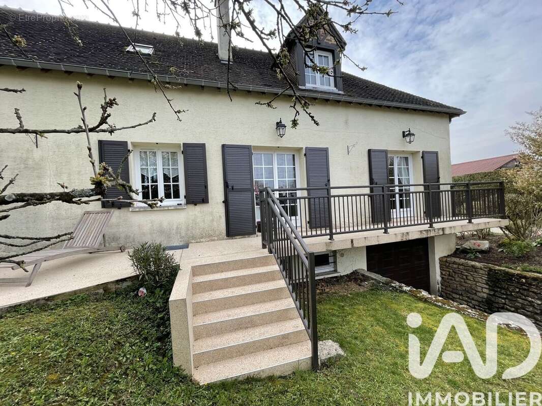 Photo 4 - Maison à CHAUMES-EN-BRIE