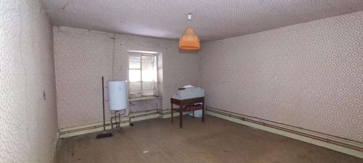 Maison 172.81 m2 et dépendances - photo 15