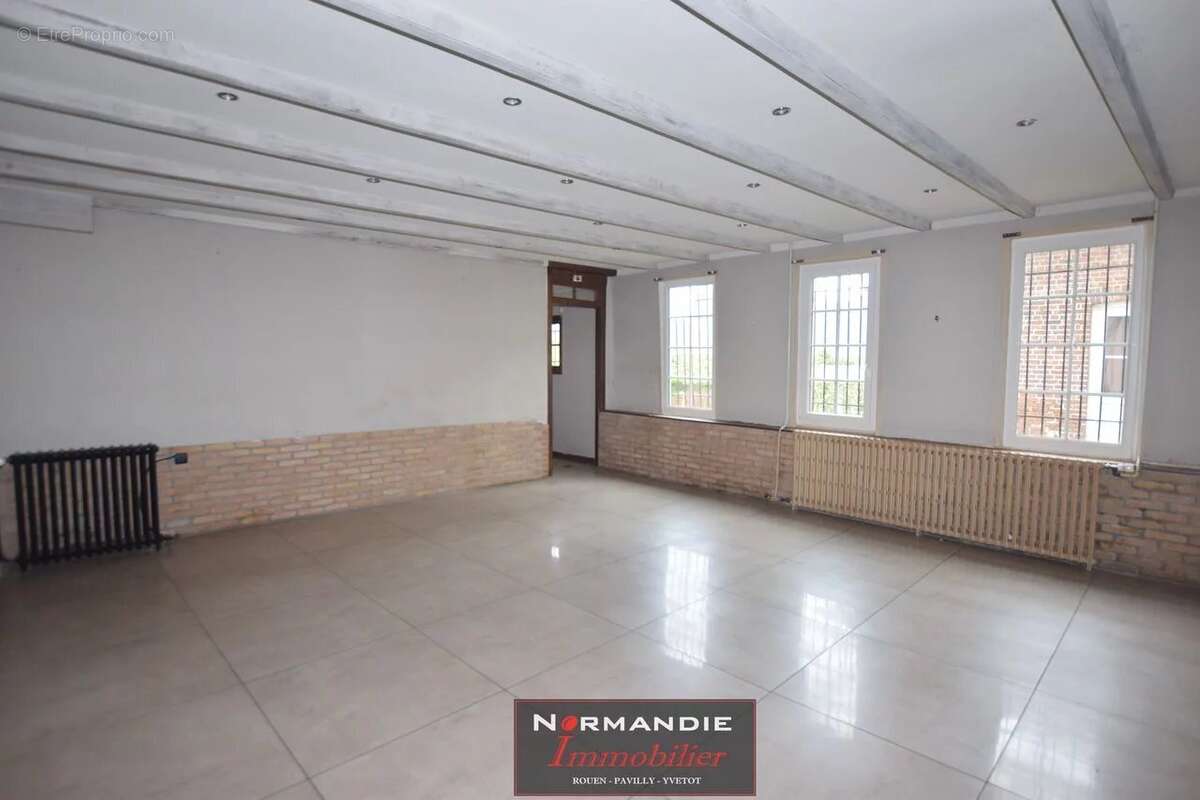 Maison à VAL-DE-SAANE