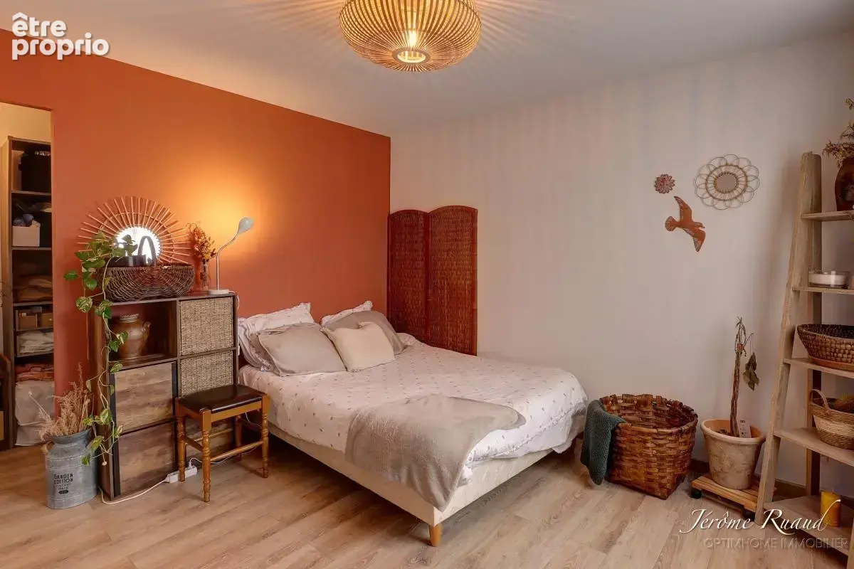  Maison familiale 120 m² • 4 chambres + bureau • Grand garage • Saint-Priest-Taurion - photo 10