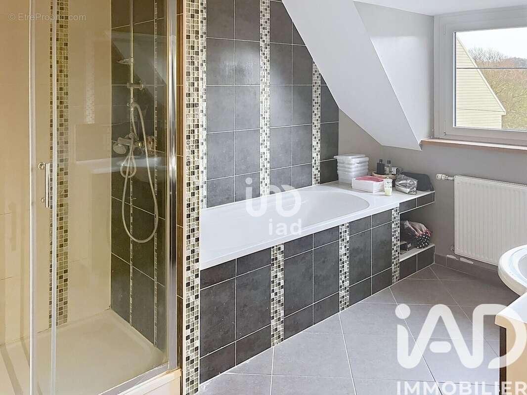 Photo 5 - Maison à SAINT-ETIENNE-AU-MONT