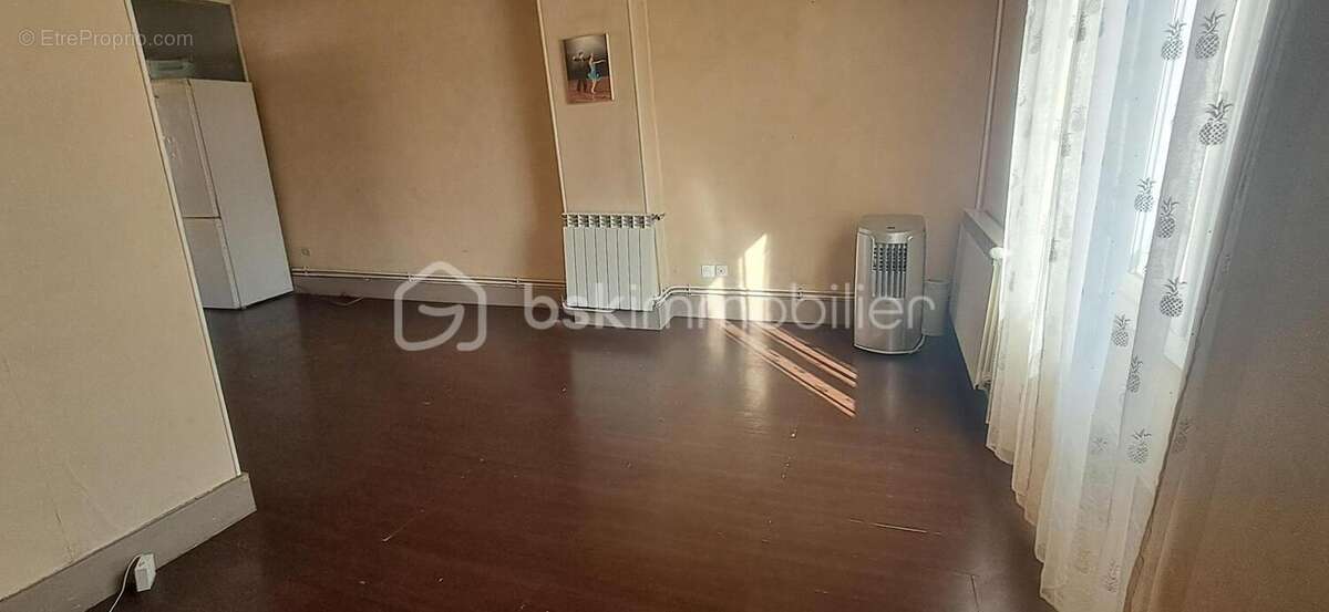 Appartement à RIVES