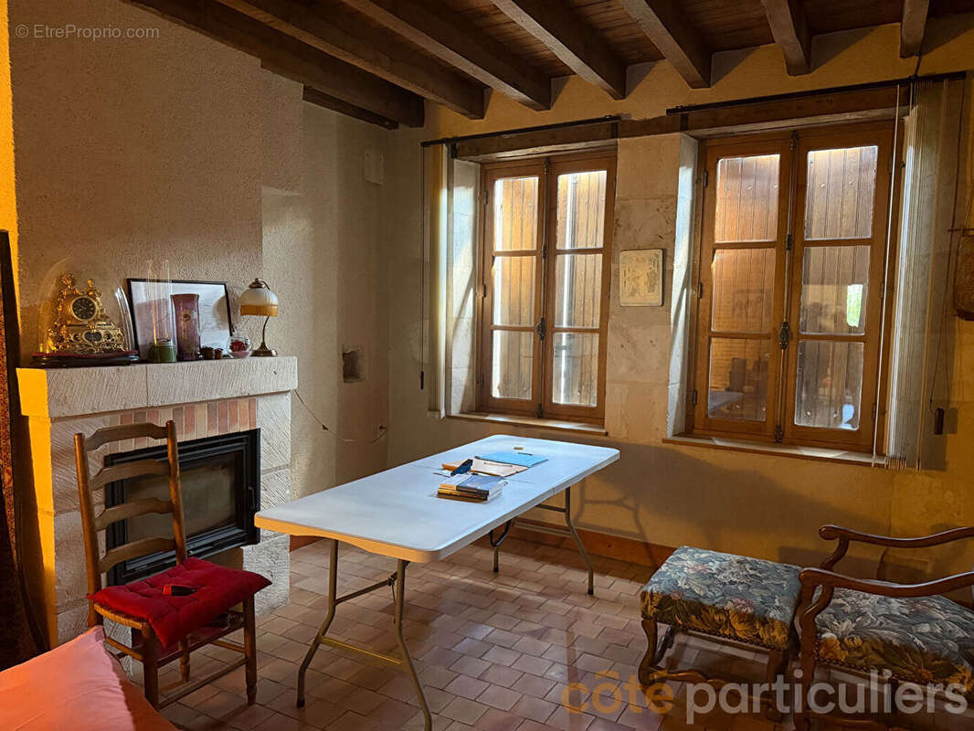 Maison Lignieres 7 pièce(s) 145 m2 avec jardin et dépendances - photo 5