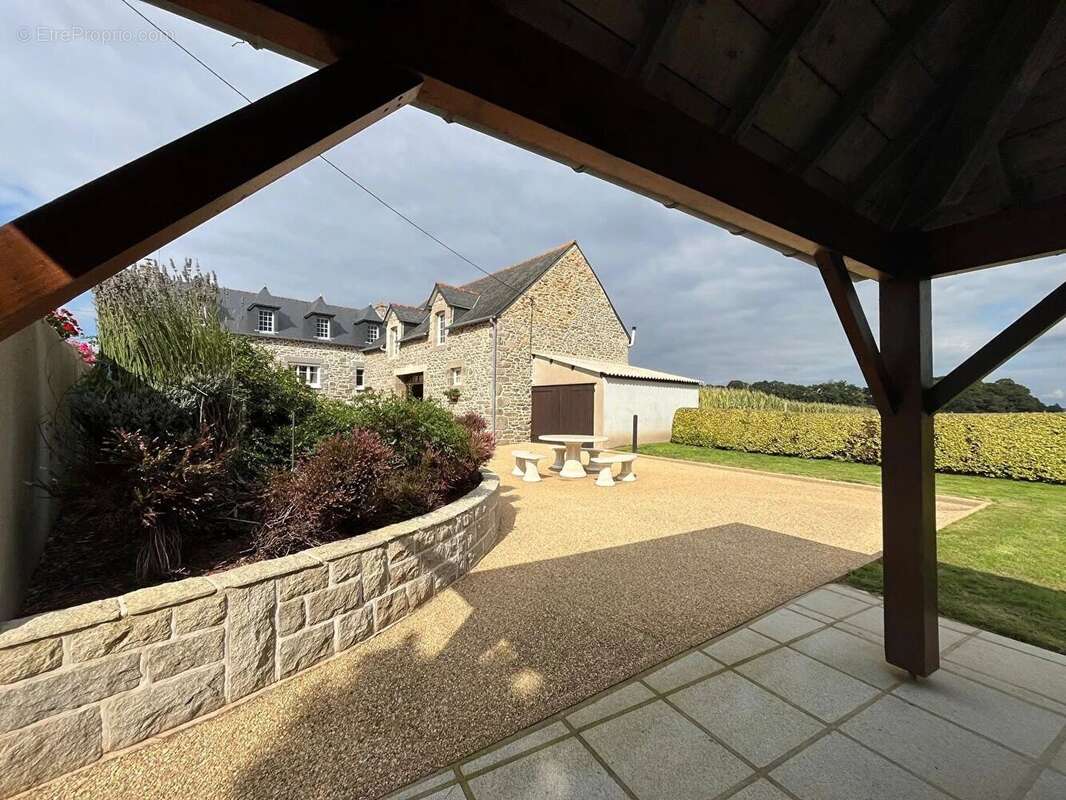 Maison à SAINT-BRANDAN