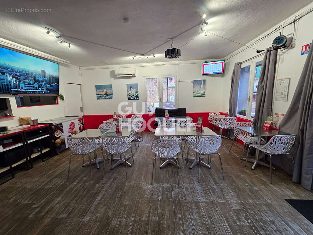 Commerce à CORBERE-LES-CABANES