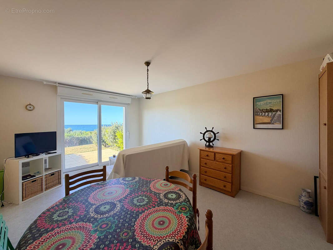 SAINT CAST LE GUILDO - Appartement de type 2 avec vue mer et Fort La Latte - photo 3