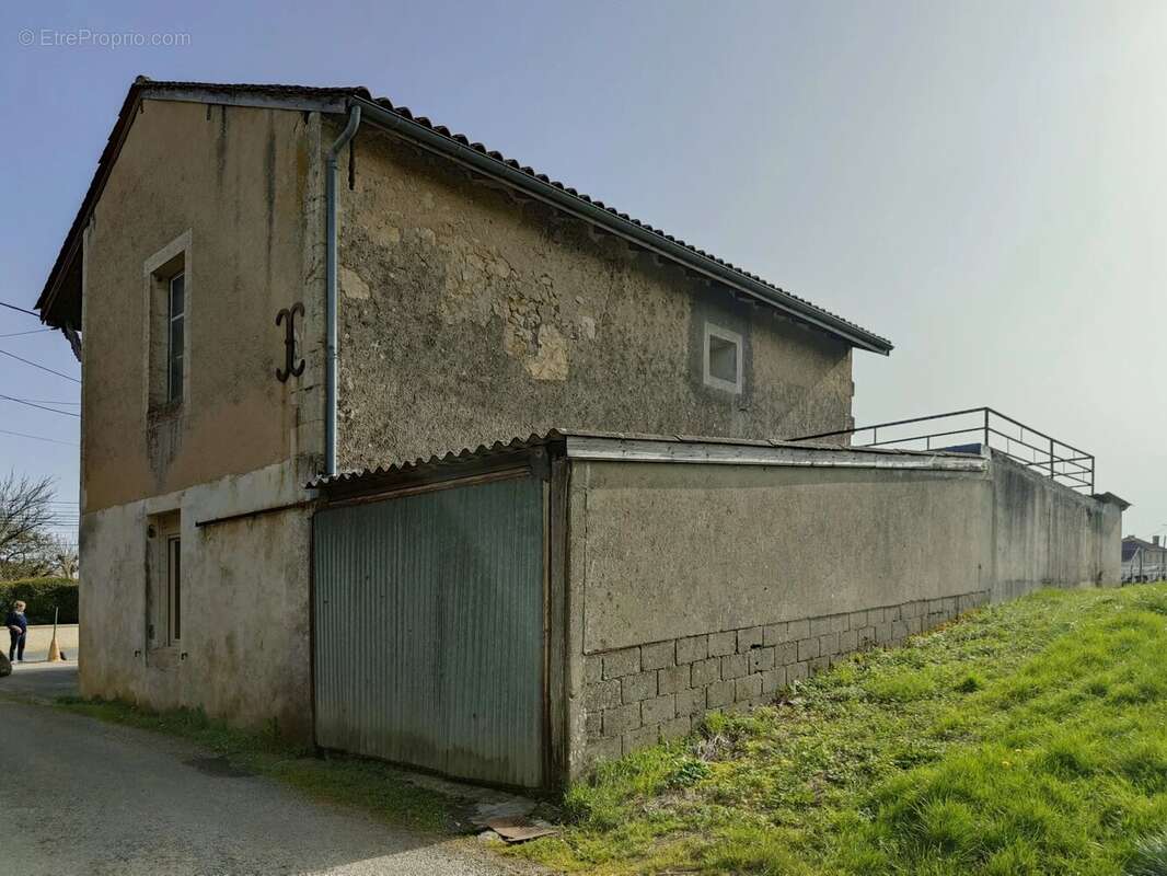 Appartement à CARDAN