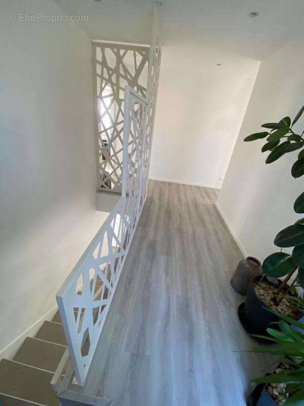 Maison à COULOMMIERS