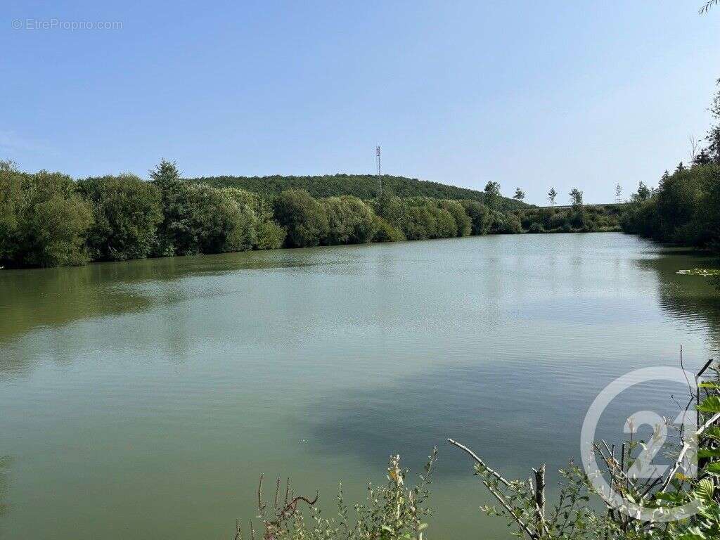 Maison 88 m² à Bernay  - photo 4