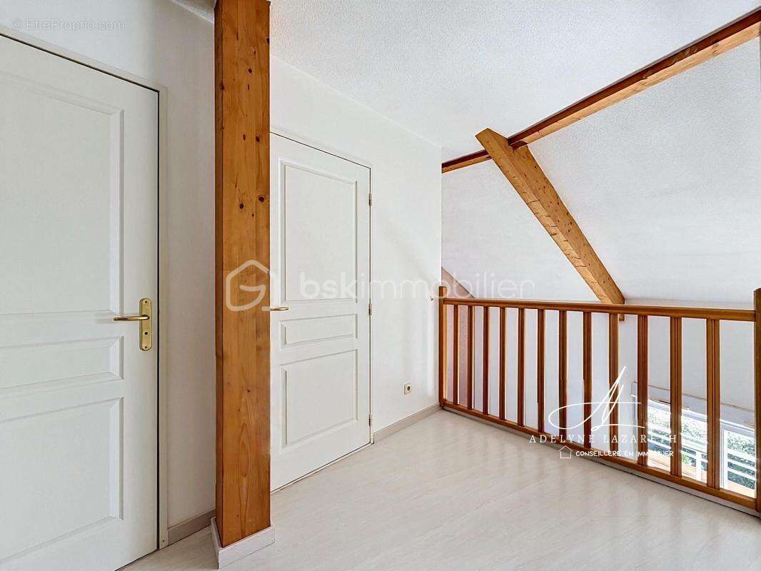 COUP DE CŒUR – T4 Duplex de 99m2 au sol avec grande terrasse sur la commune de Vieugy - photo 12