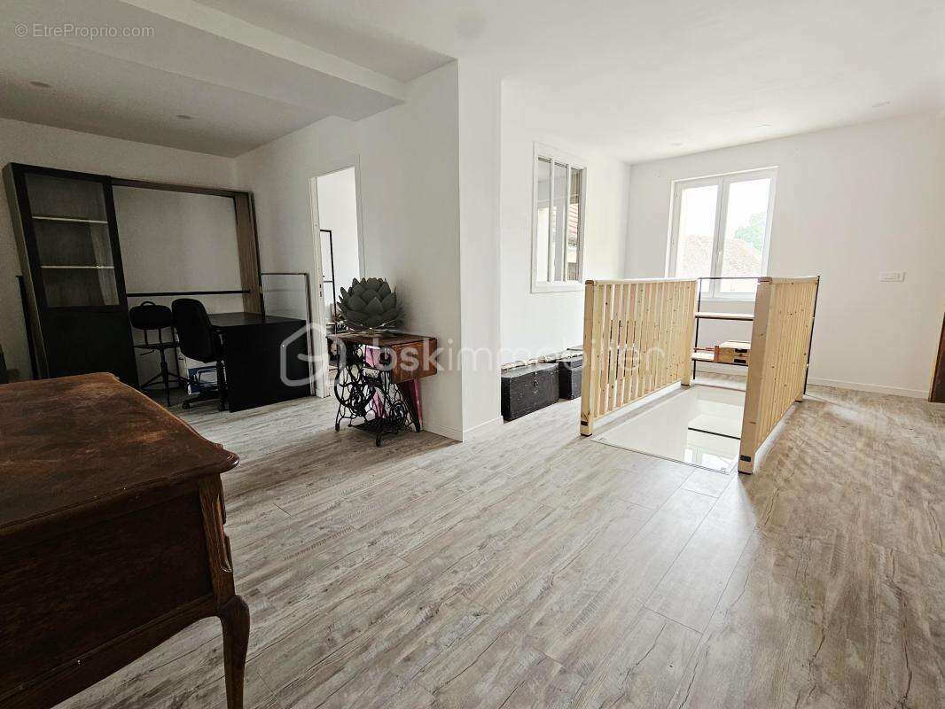 Maison à COULOMMIERS