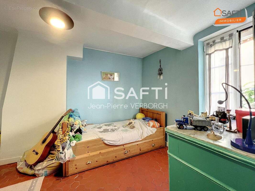 Maison 93 m² à Aiguines  - photo 7