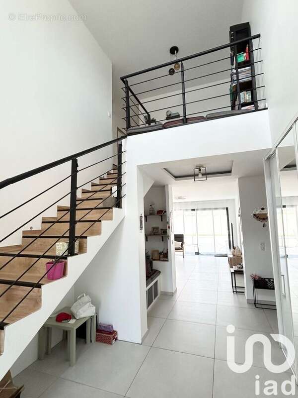 Photo 2 - Maison à SAINT-DOULCHARD