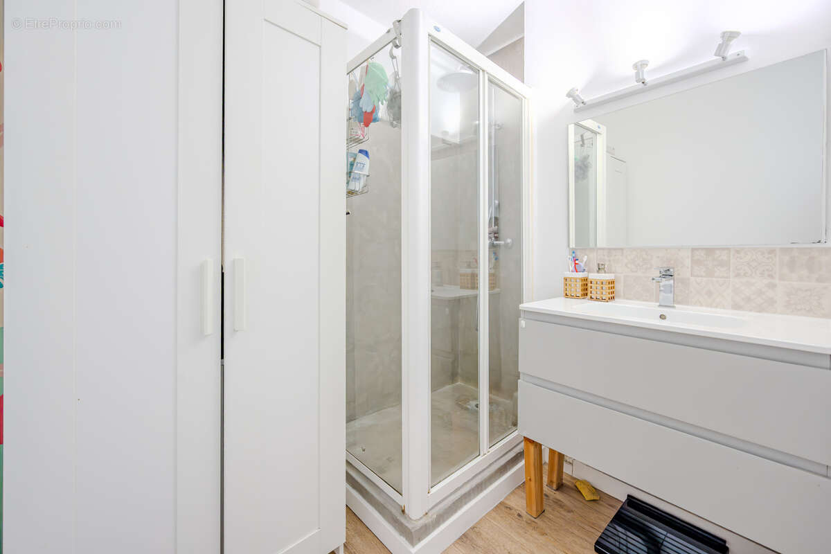 Appartement à HYERES