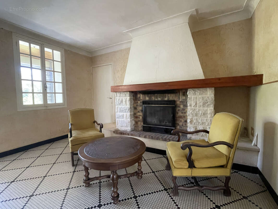Maison à SAINTE-MARTHE