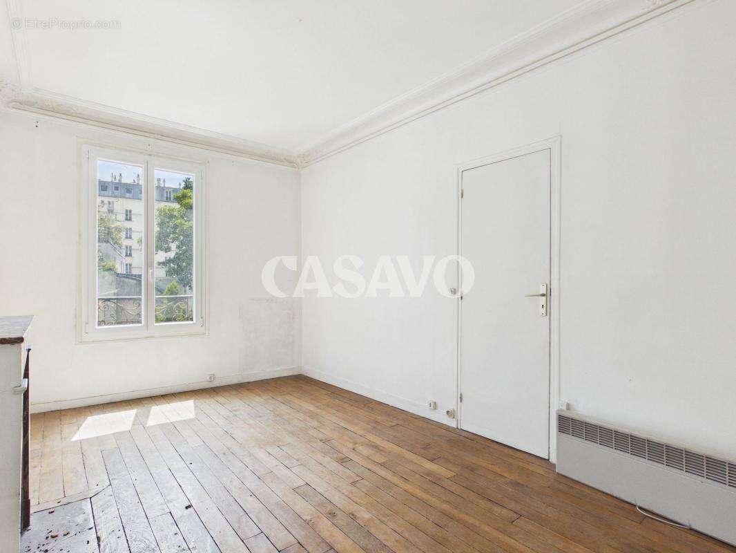 Appartement à PARIS-19E