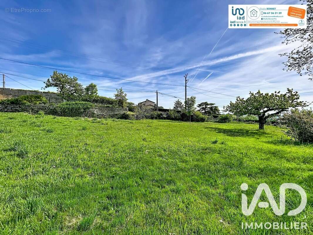 Terrain 681 m² à Peaugres  - photo 4