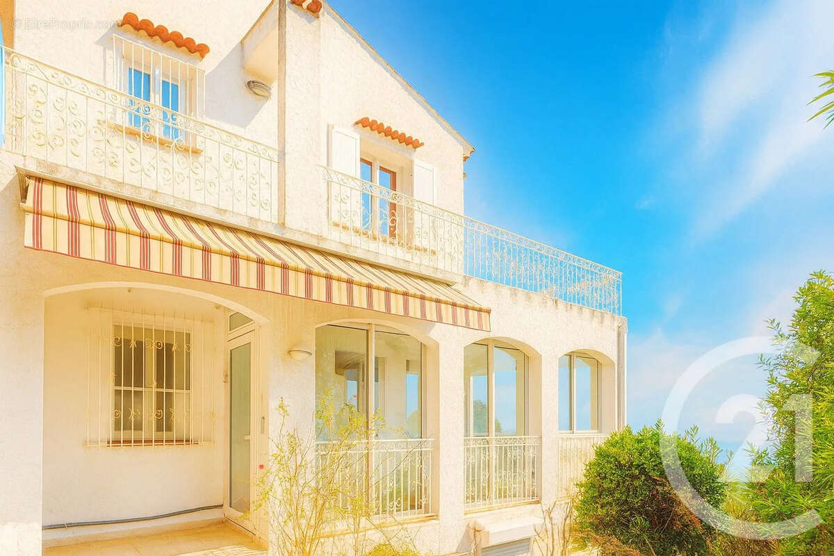 Maison à LA TURBIE