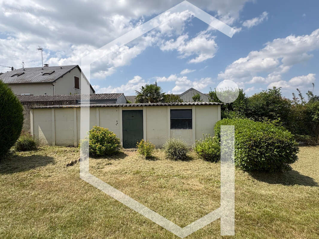 Maison à COSNE-COURS-SUR-LOIRE