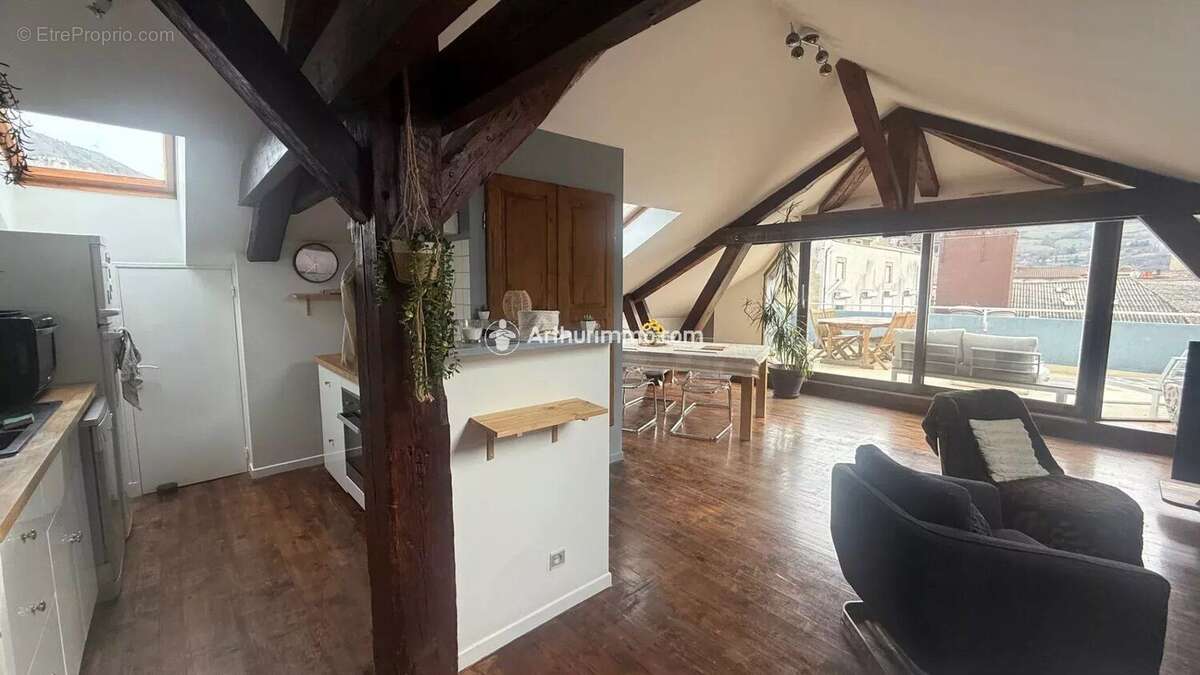 Appartement à MILLAU