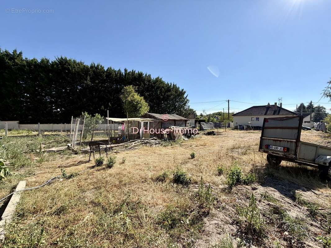 Terrain 683 m² à Amilly  - photo 3