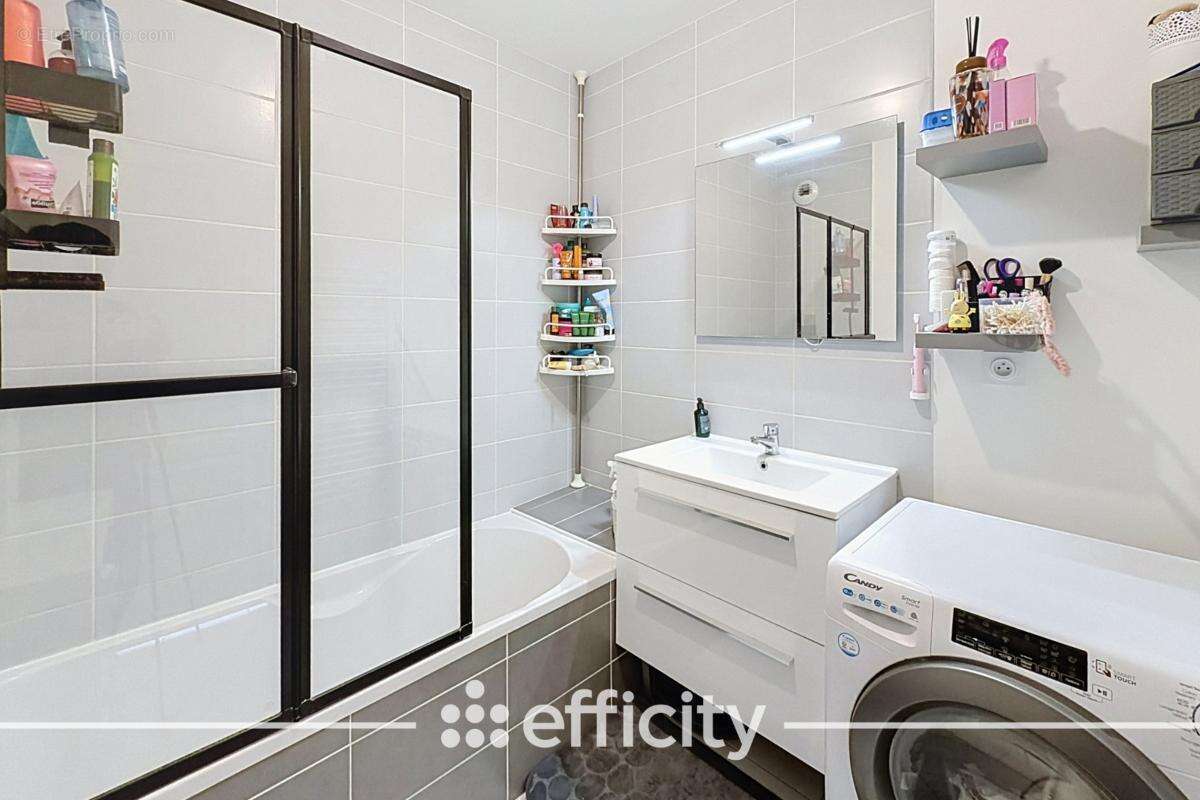 Appartement à GRIGNY