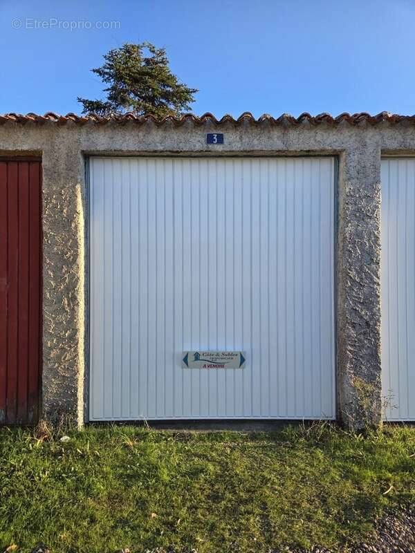 Parking à LES SABLES-D'OLONNE