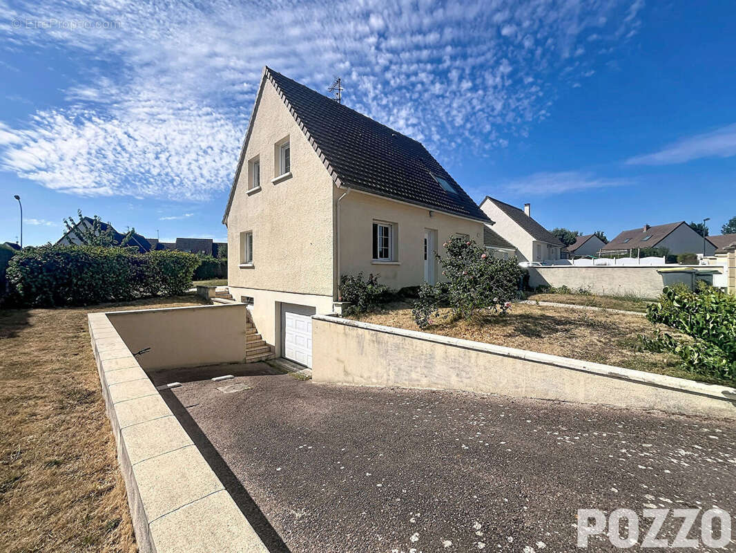 À vendre ! Belle maison familiale 5 chambres à Démouville - photo 10