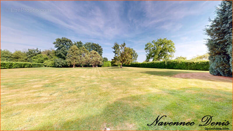 Entre Bernay et Brionne – Maison familiale de 4 chambres sur un jardin arboré de 6 000 m² - photo 17