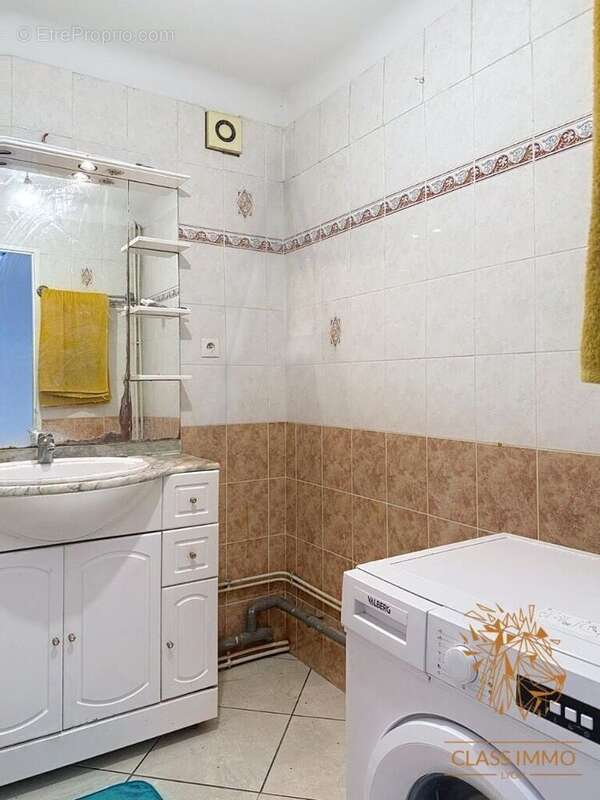 Photo 9 - Appartement à VILLEURBANNE