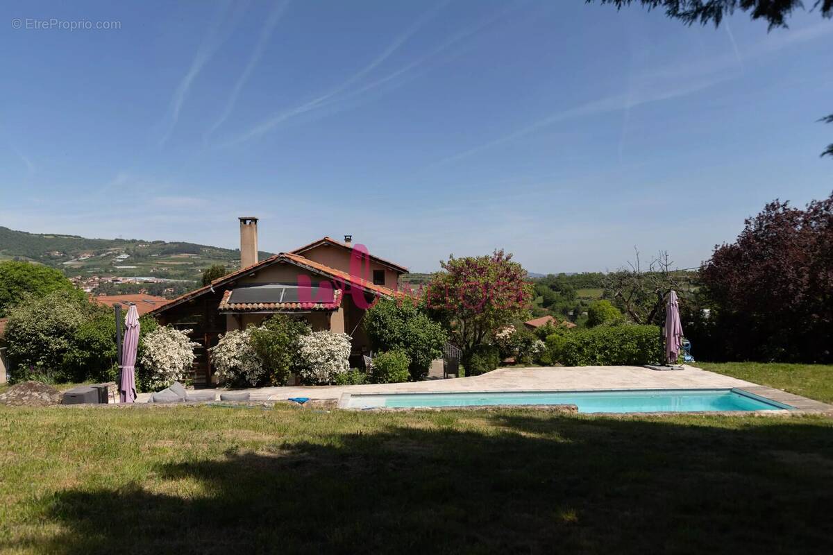 Maison à THURINS