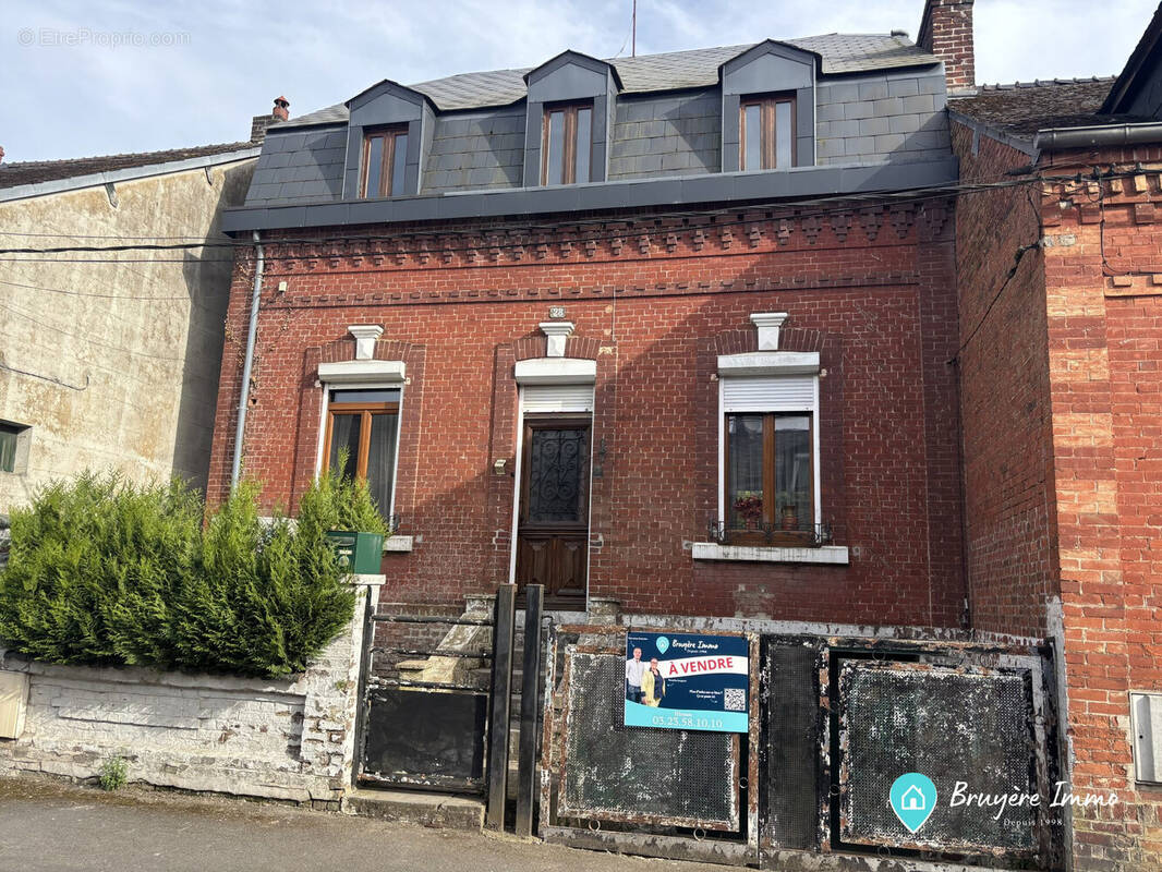 Maison à HIRSON