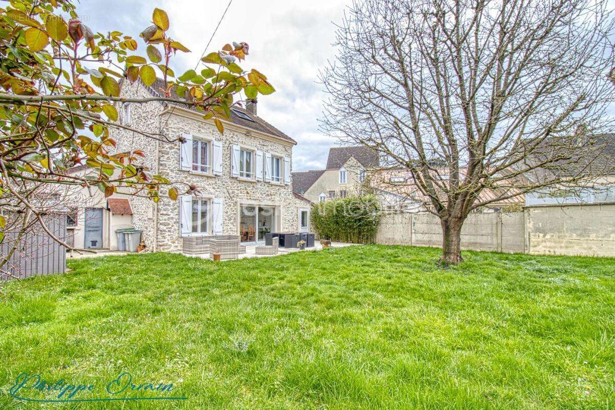 Maison à VEMARS