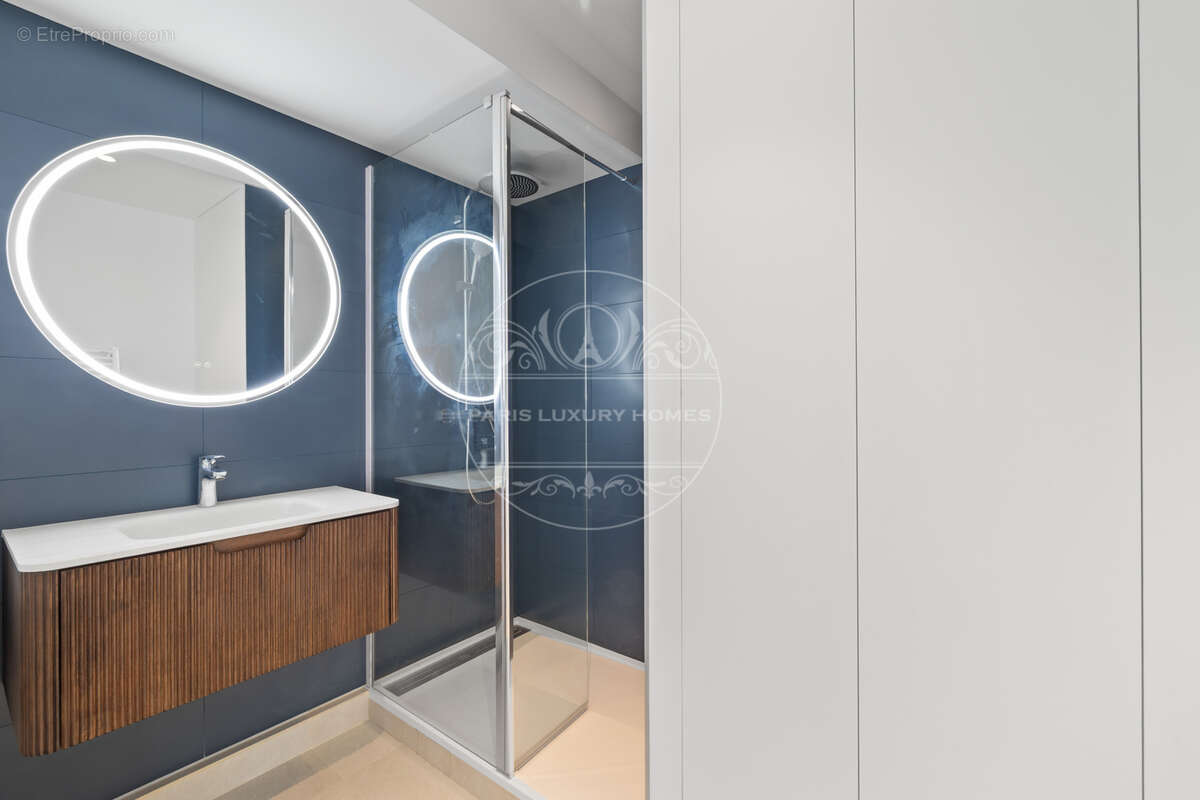 Appartement à PARIS-6E