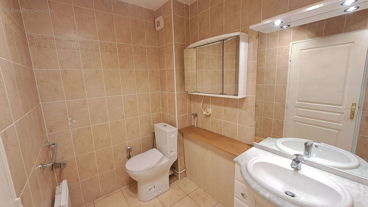 Appartement à SAINT-REMY-LES-CHEVREUSE