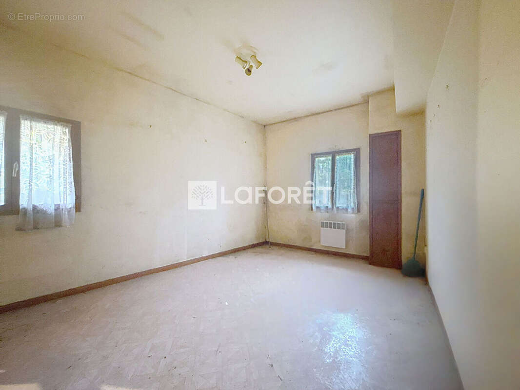 Maison à SAINT-JUST