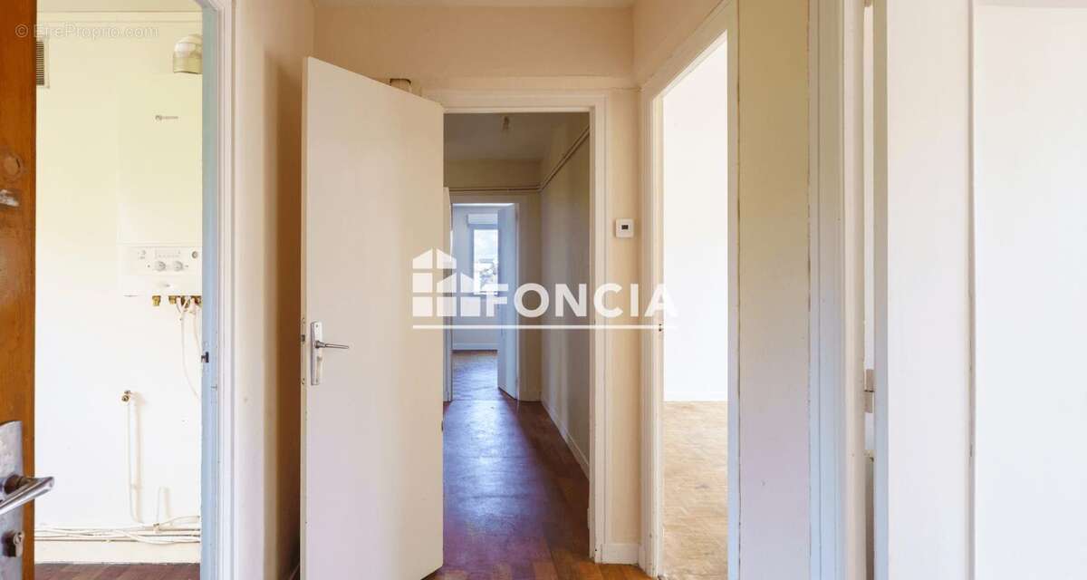 Grand Appartement - 4 chambres - centre ville à pied - photo 3