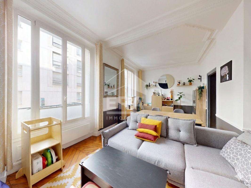 Appartement 3 pièces à vendre - Paris Boucicaut - photo 3