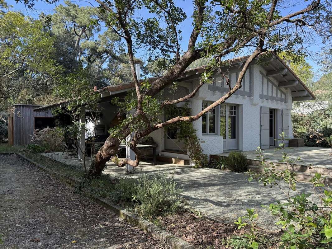 Maison à LE BOUSCAT
