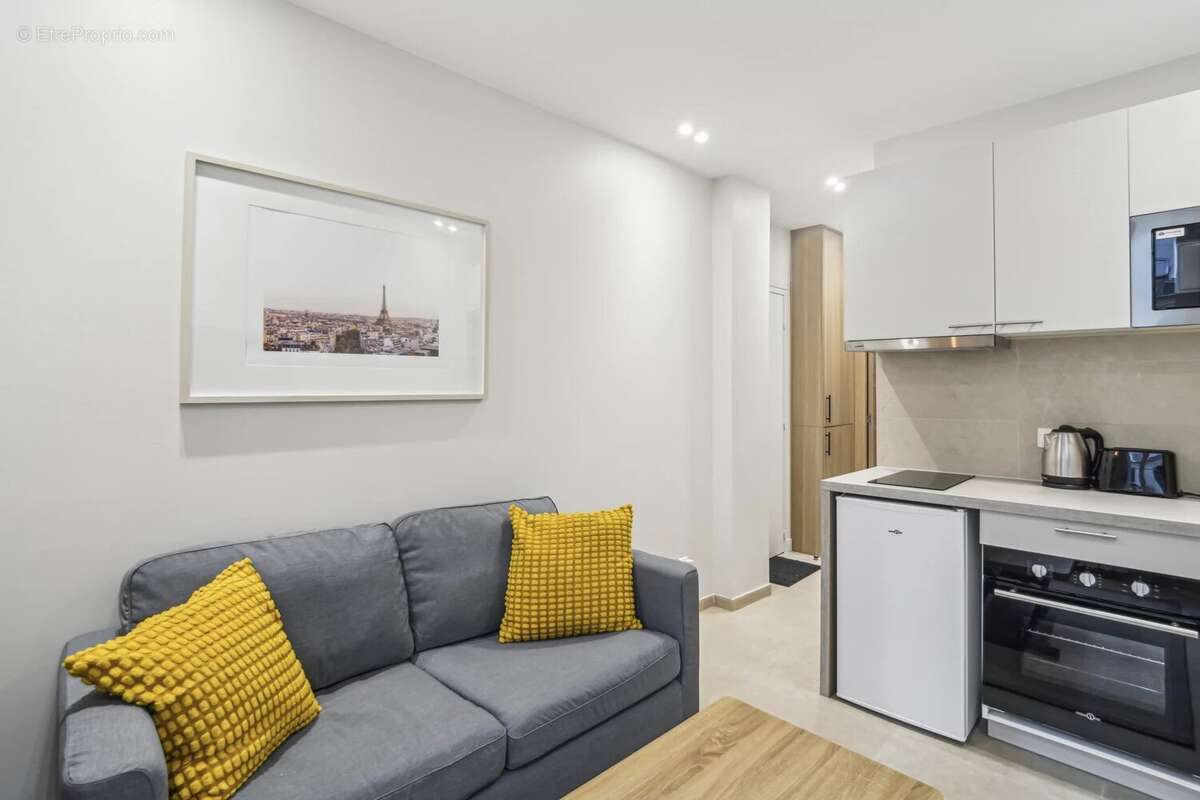 Appartement à PARIS-15E