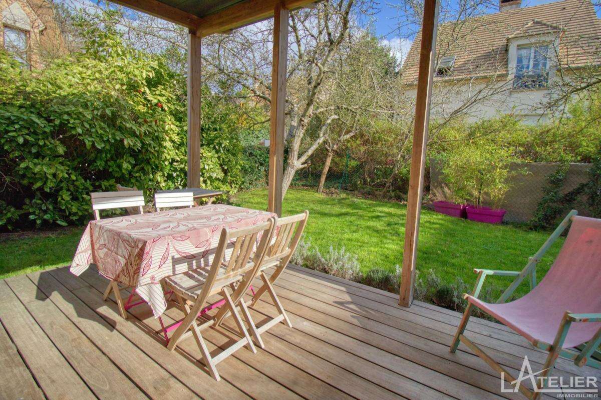 Maison 158 m² à Marly-Le-Roi  - photo 2