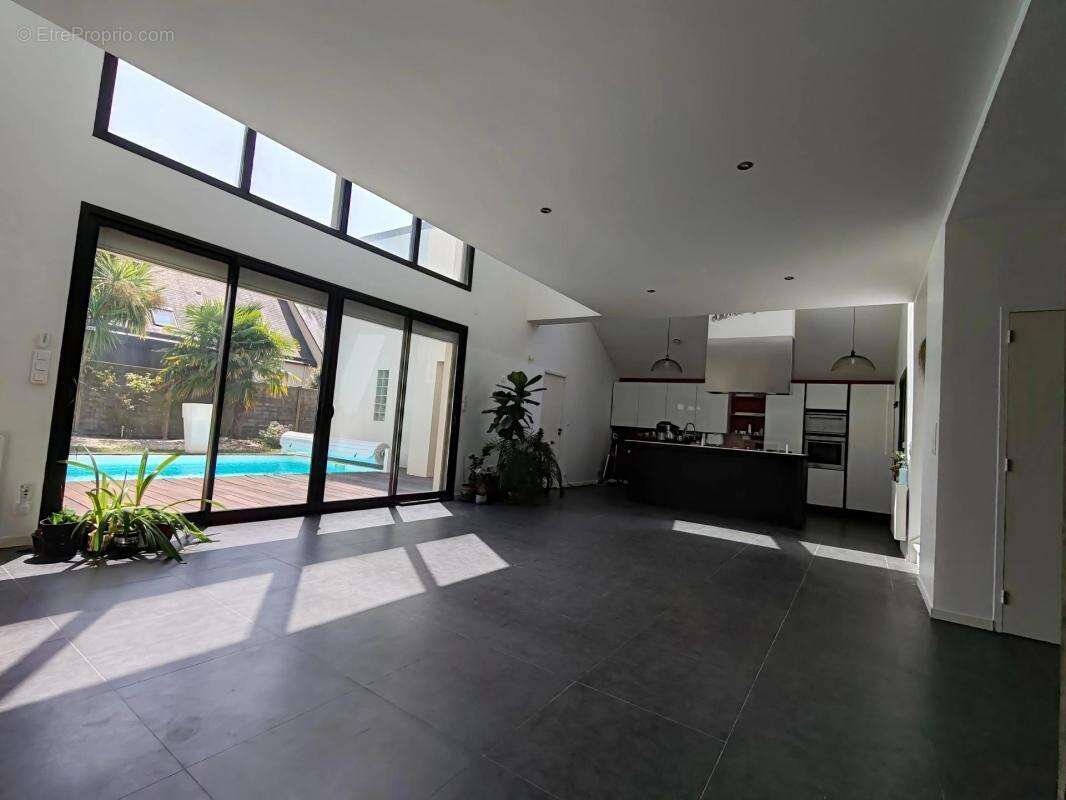 Maison contemporaine avec piscine - photo 4