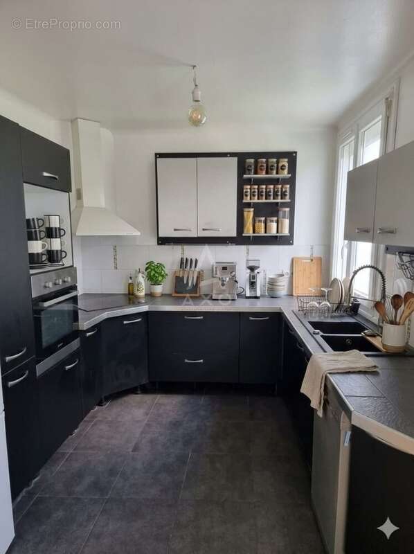 Appartement à SAINT-SEBASTIEN-SUR-LOIRE