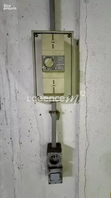 NICE horloge de Cessole  -- BOX Garage fermé - photo 2