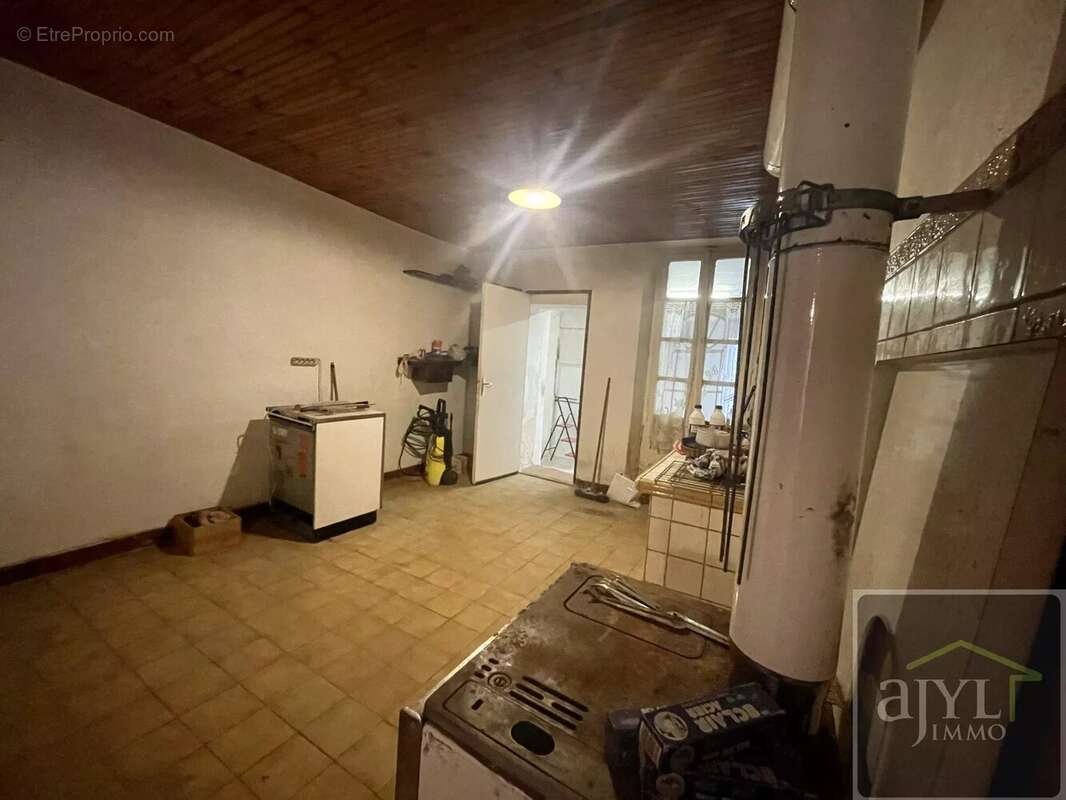 Appartement à CHARLEVAL