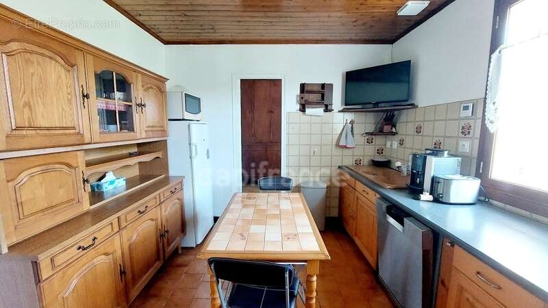 Maison 108m², 4 pièces, 3 chambres, Garage, beau jardin arboré et ensoleillé, équipement neuf, Allas-les-mines - photo 13