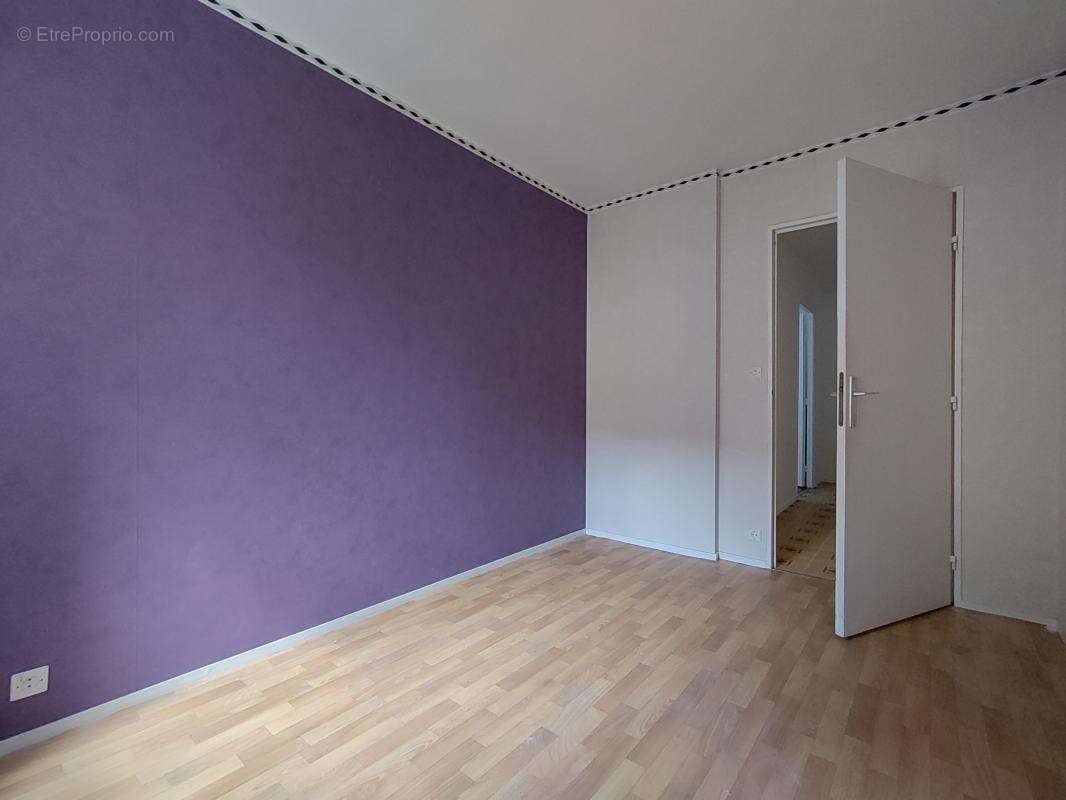 Appartement à BORNEL
