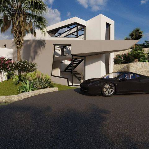 Terrain à MANDELIEU-LA-NAPOULE